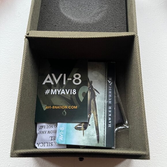 Men's AVI-8 AV-4068 Hawker Hurricane Bulman Edition Watch - Picture 4 of 5